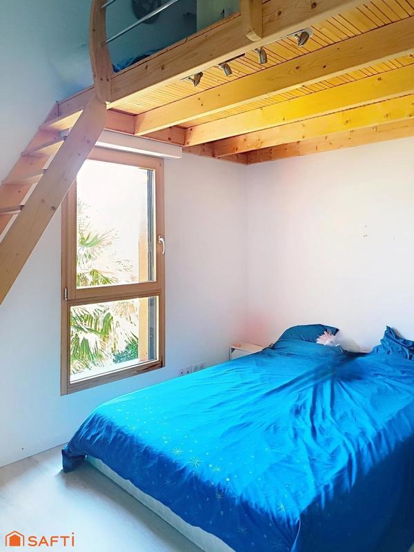 Maison - 186 m² - 7 pièces