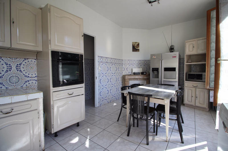 Maison de village - 232 m² - 9 pièces