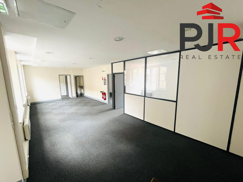 Bureau - 154 m²