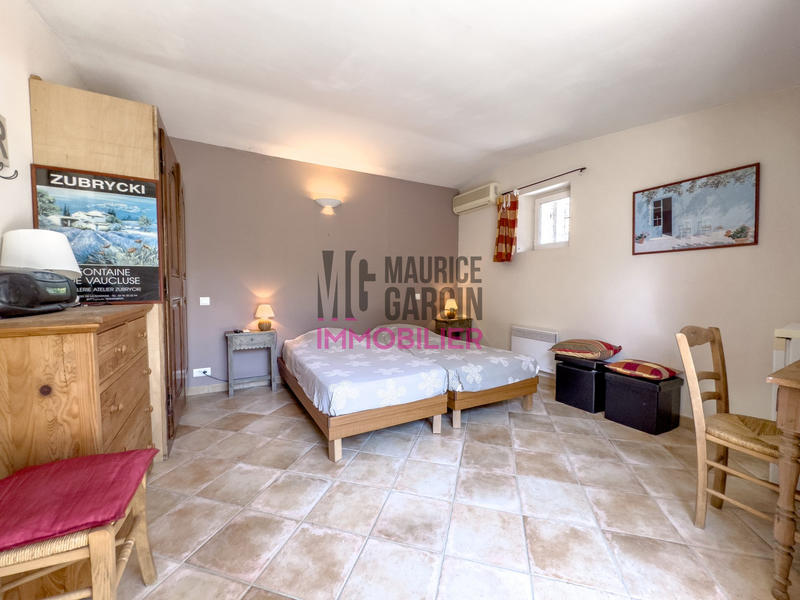 Mas - 150 m² - 6 pièces