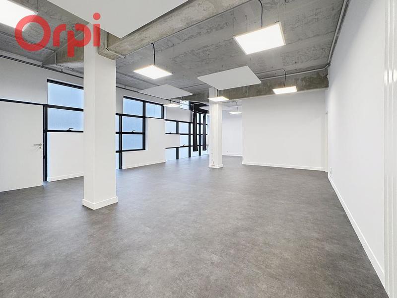 Bureau - 478 m²