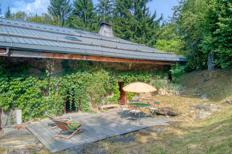 Châlet - 365 m² - 15 pièces