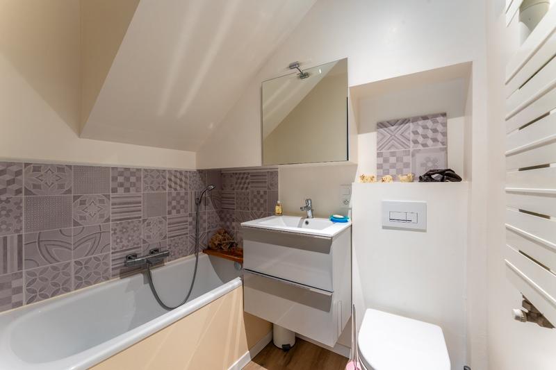 Maison - 187 m² - 9 pièces