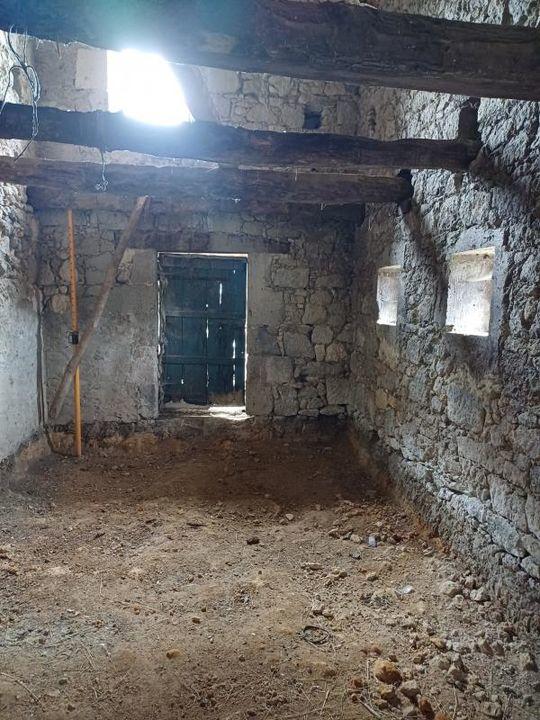 Ferme - 80 m² - 2 pièces