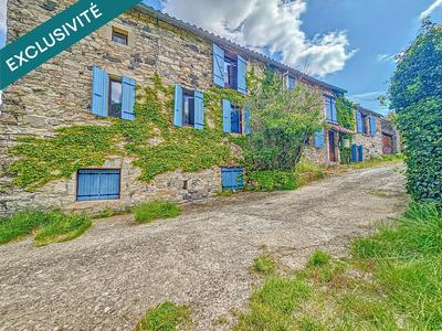 Propriété - 249 m² - 8 pièces