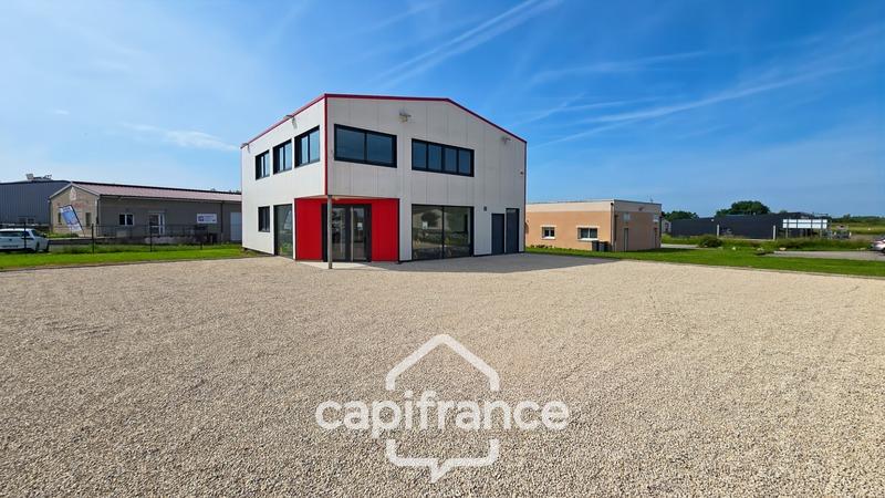 Local commercial - 220 m² - 7 pièces