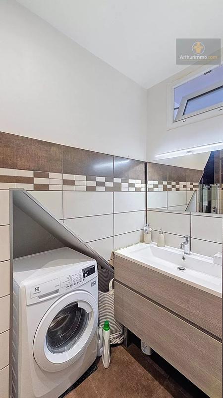 Maison - 138 m² - 5 pièces