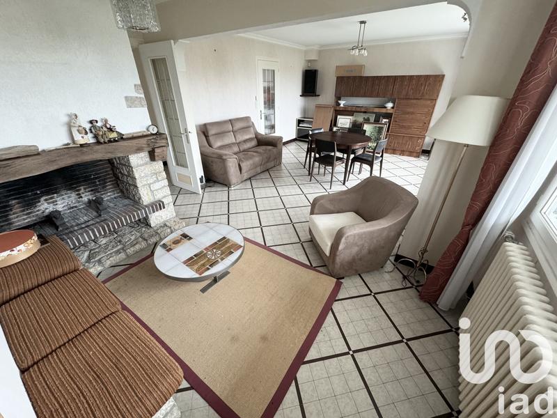 Maison - 121 m² - 6 pièces