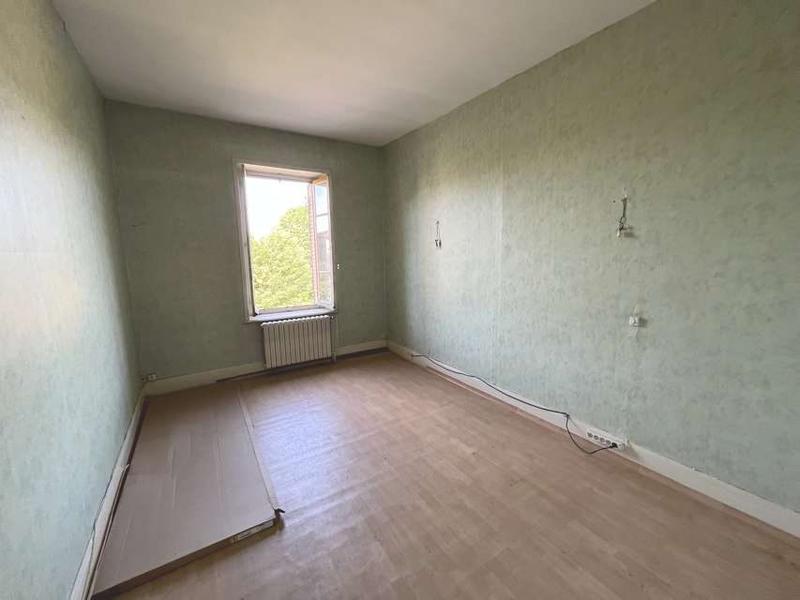 Maison - 92 m² - 8 pièces