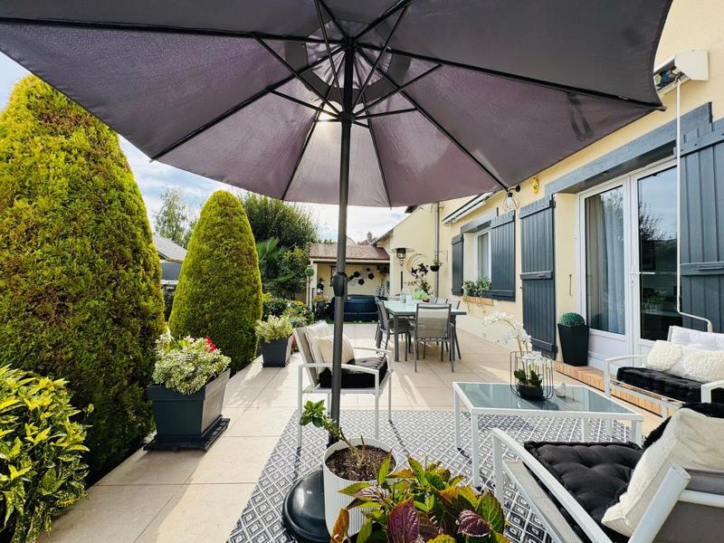 Maison de ville - 118 m² - 6 pièces