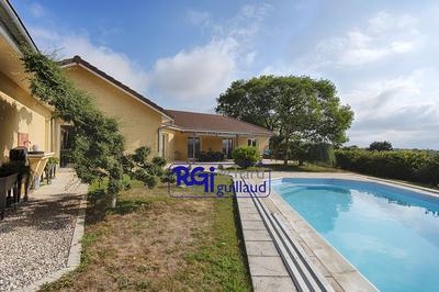 Villa - 190 m² - 5 pièces