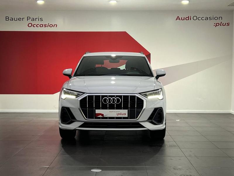 Audi Q3 45 TFSIe 245 ch s tronic 6 s line