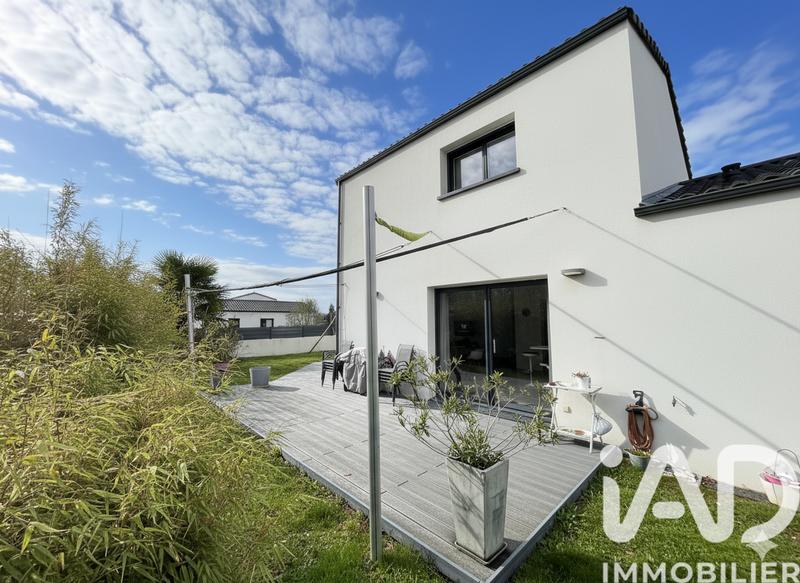 Maison - 104 m² - 6 pièces