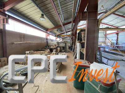 Local commercial - 840 m²