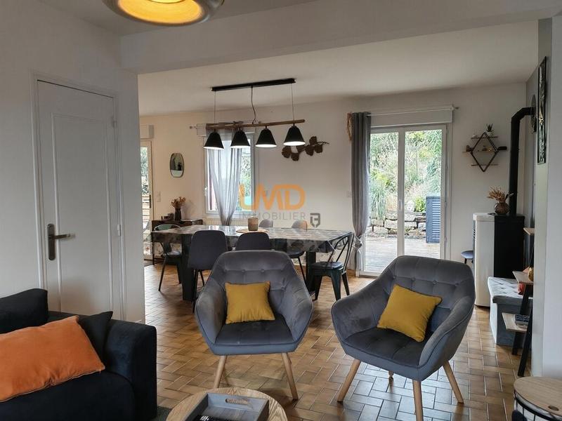 Maison - 144 m² - 7 pièces