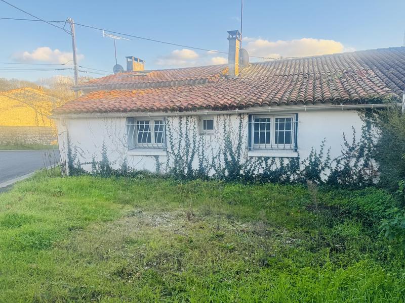 Maison - 90 m² - 3 pièces