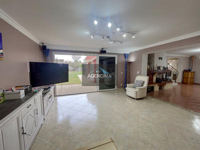 Villa - 270 m² - 12 pièces