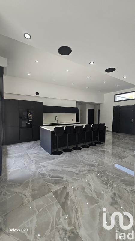 Maison - 147 m² - 4 pièces