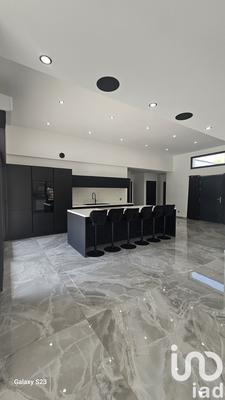 Maison - 147 m² - 4 pièces