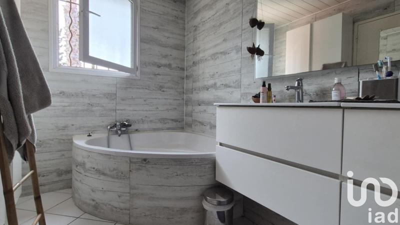 Maison - 141 m² - 5 pièces