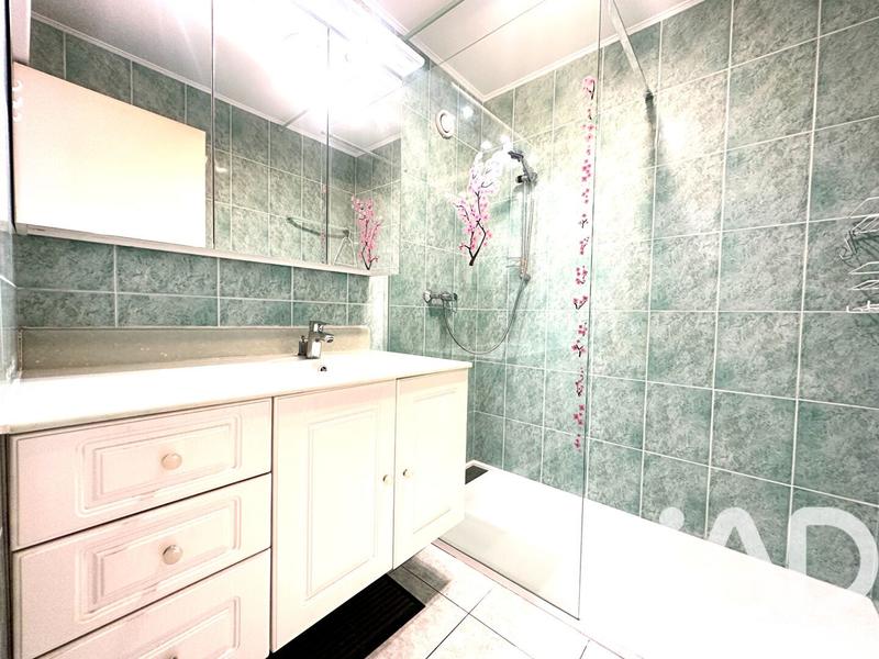 Appartement - 79 m² - 3 pièces