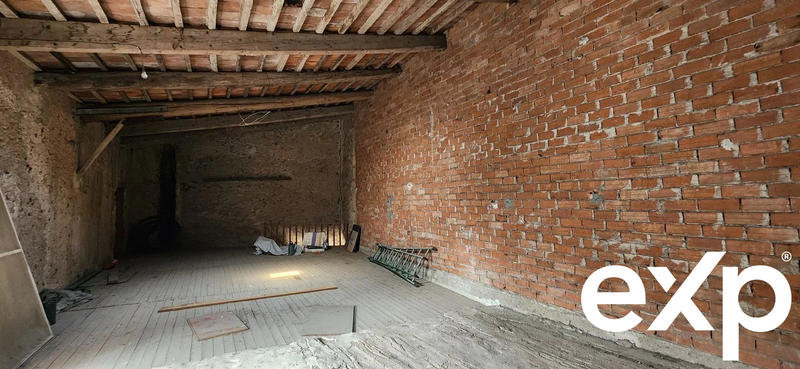 Maison - 255 m² - 9 pièces