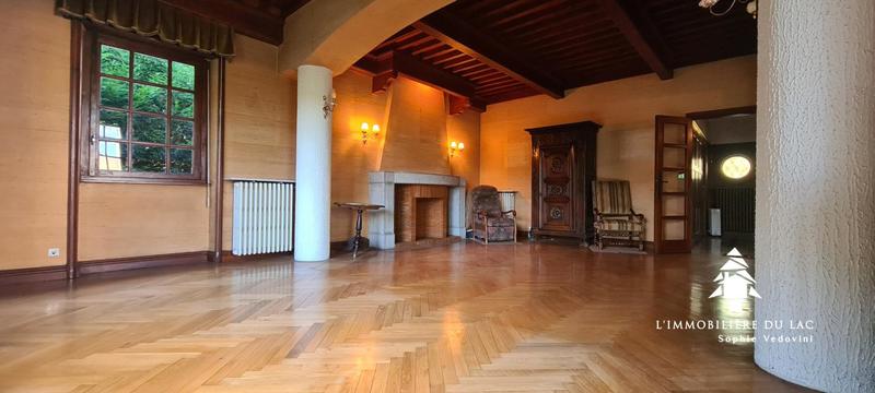 Maison bourgeoise - 235 m² - 9 pièces