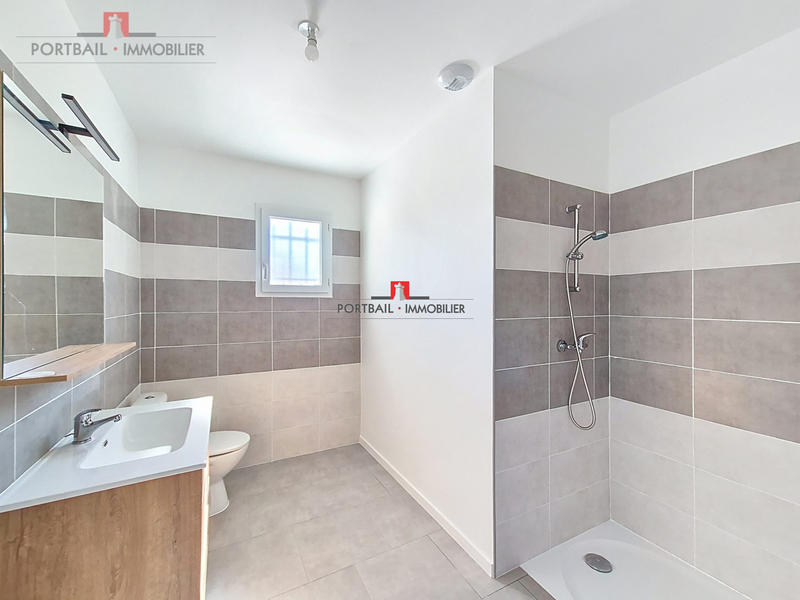 Maison contemporaine - 80 m² - 4 pièces