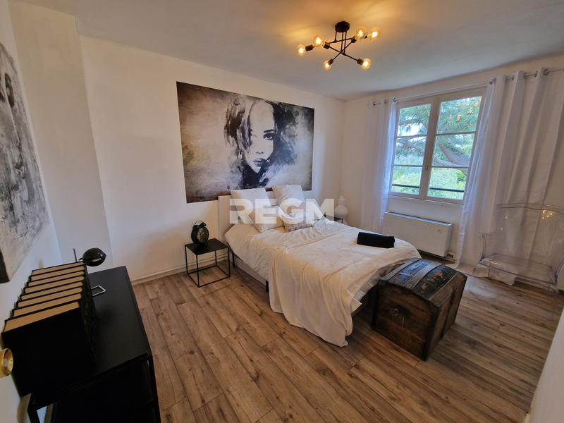 Villa - 115 m² - 5 pièces