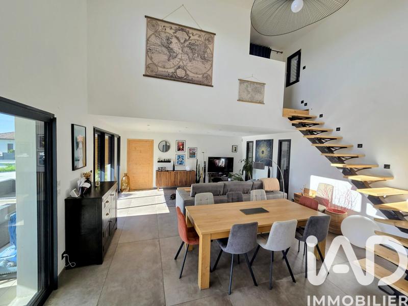 Maison de maîtres - 148 m² - 5 pièces