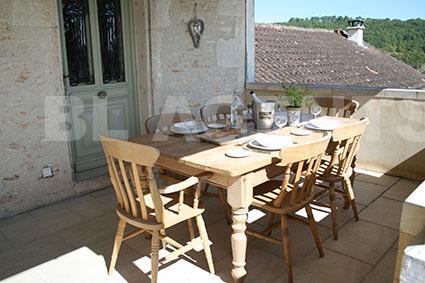 Maison en pierre - 200 m² - 8 pièces