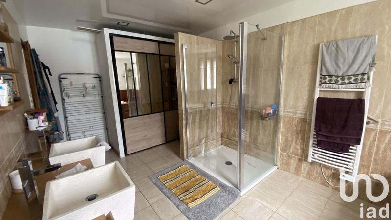 Maison - 150 m² - 5 pièces