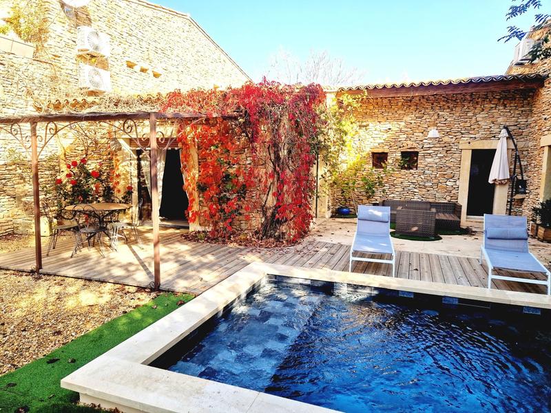 Maison - 97 m² - 3 pièces