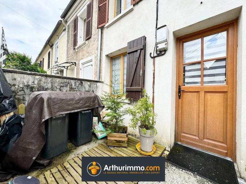 Maison - 90 m² - 4 pièces