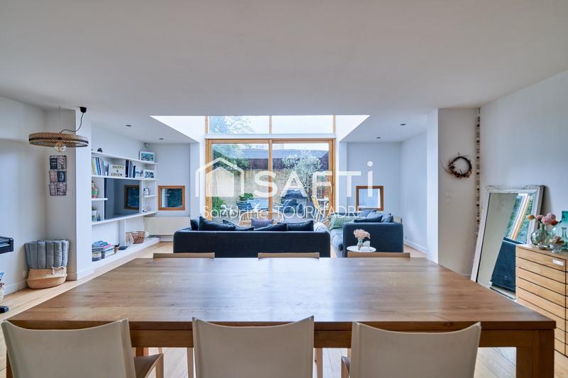 Maison - 160 m² - 5 pièces