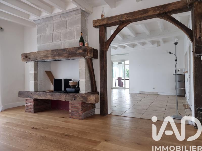 Maison - 240 m² - 8 pièces