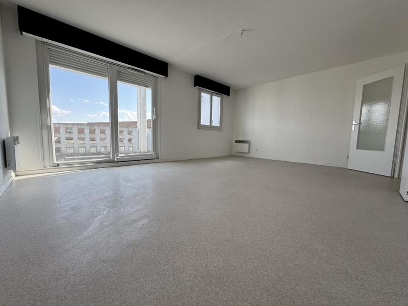 Appartement ancien - 85 m² - 3 pièces