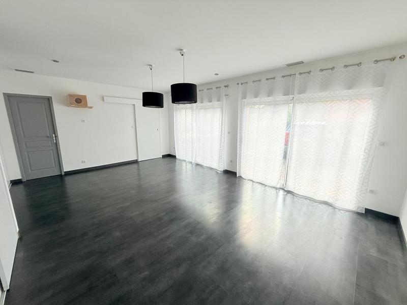 Maison - 161 m² - 5 pièces