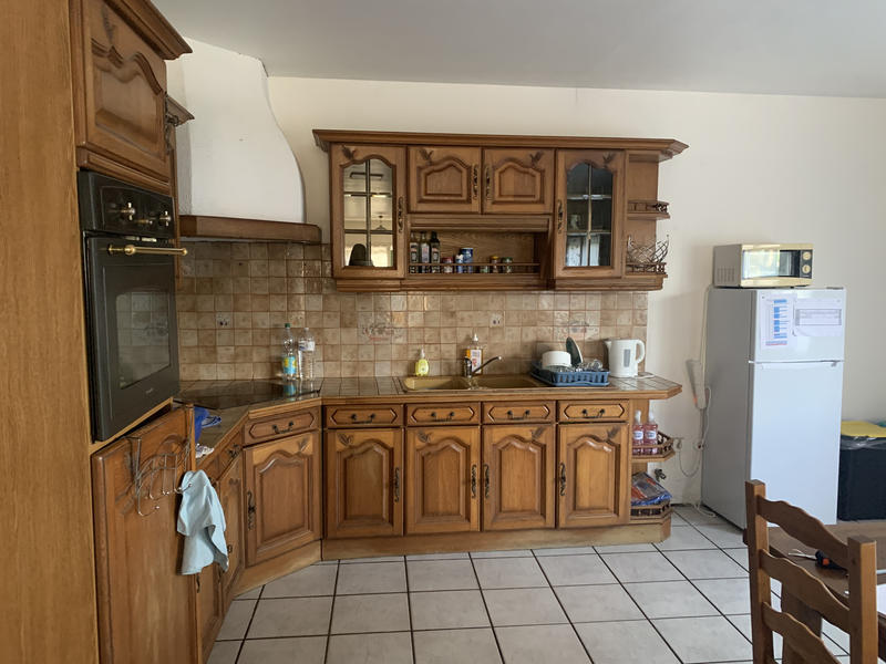 Maison - 250 m² - 10 pièces