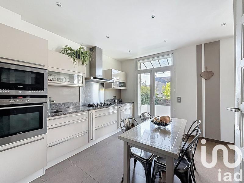 Maison - 145 m² - 6 pièces