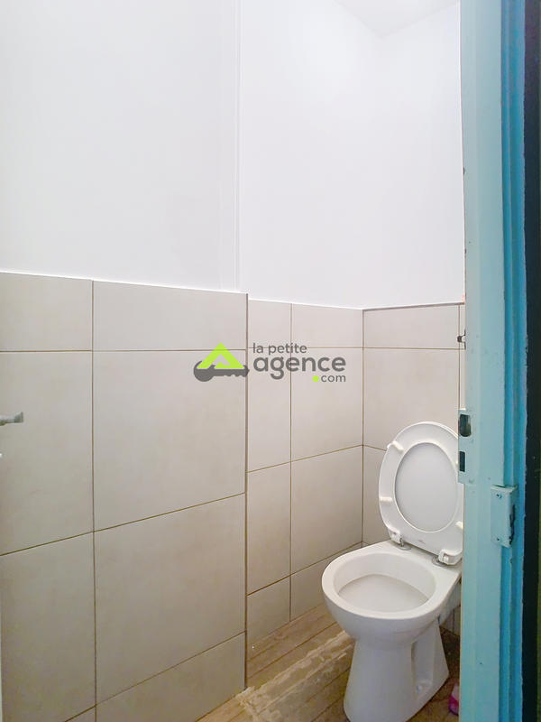 Maison - 285 m² - 11 pièces