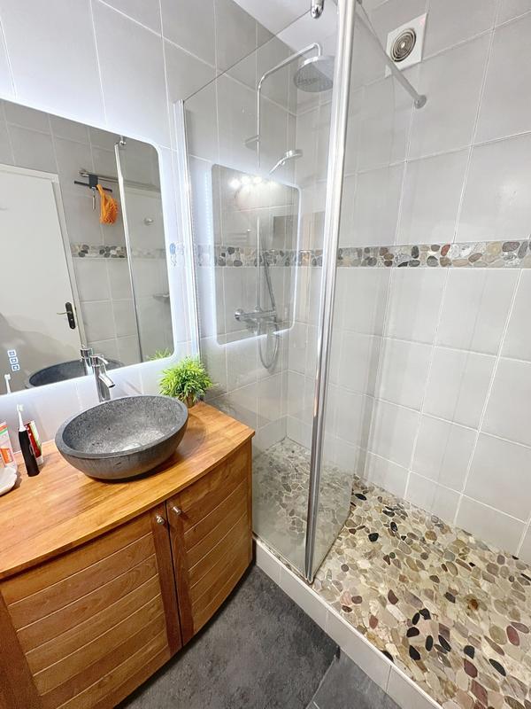 Appartement - 85 m² - 4 pièces