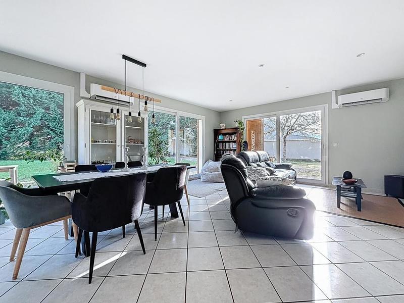 Maison - 120 m² - 5 pièces