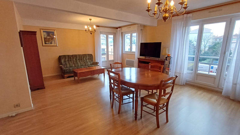 Appartement - 105 m² - 5 pièces