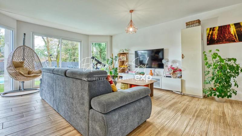 Maison - 113 m² - 6 pièces