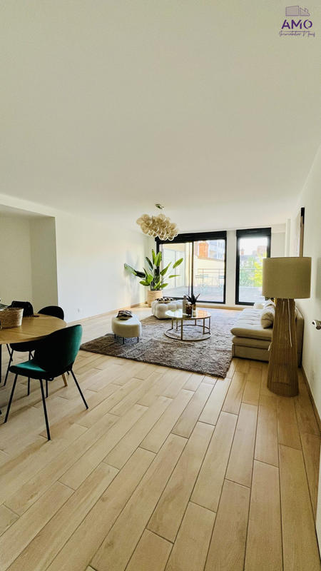 Appartement - 92 m² - 4 pièces