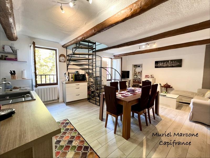 Maison de ville - 84 m² - 4 pièces