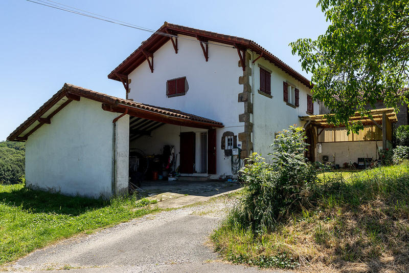 Maison - 142 m² - 7 pièces