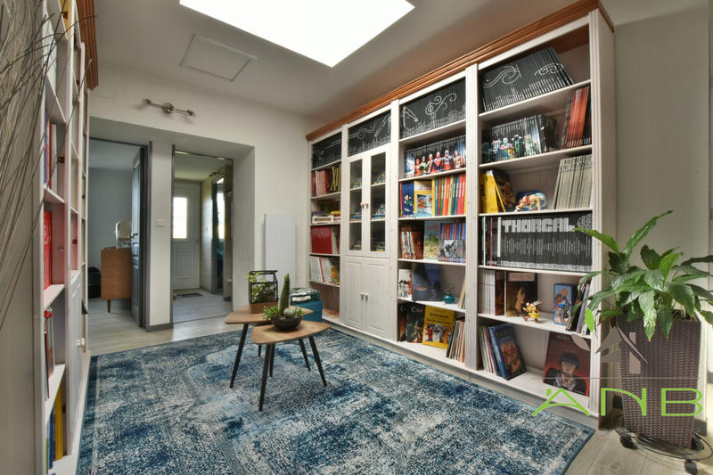 Maison - 200 m² - 10 pièces