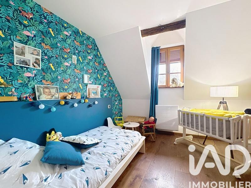 Maison - 230 m² - 5 pièces